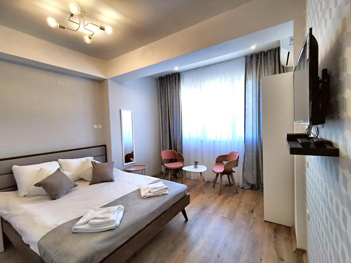 Guest Rooms Denicija Скопие Екстериор снимка